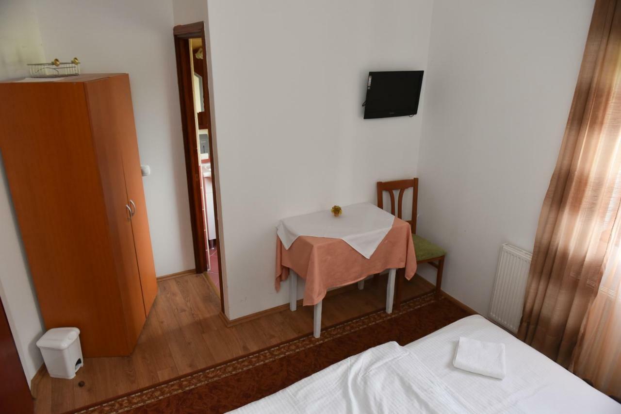 Bed and Breakfast Bistro Kristina Perusic Zewnętrze zdjęcie